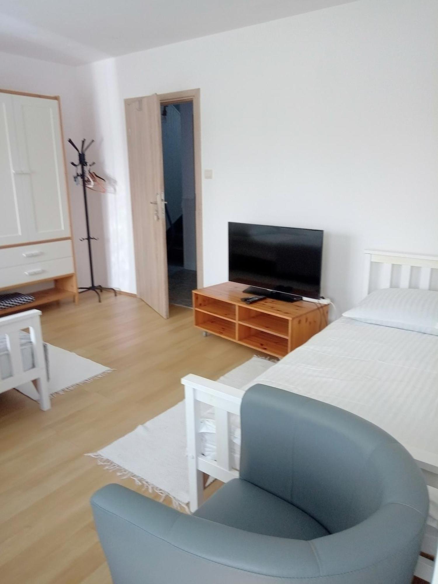 Pokoje U Bozeny Appartement Ostrowo  Buitenkant foto